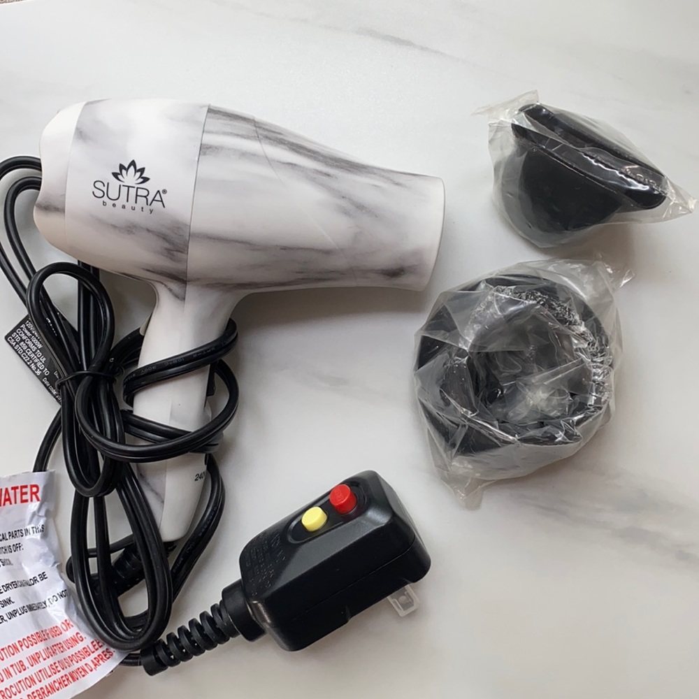 Sutra mini hairdryer
